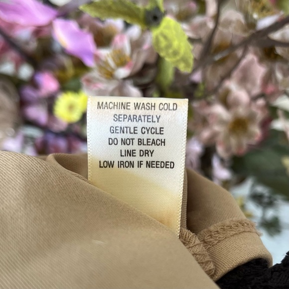 •Emma & Michele• Black Crocheted Lace Overlay Dress - Size Small - Picture 7 of 9